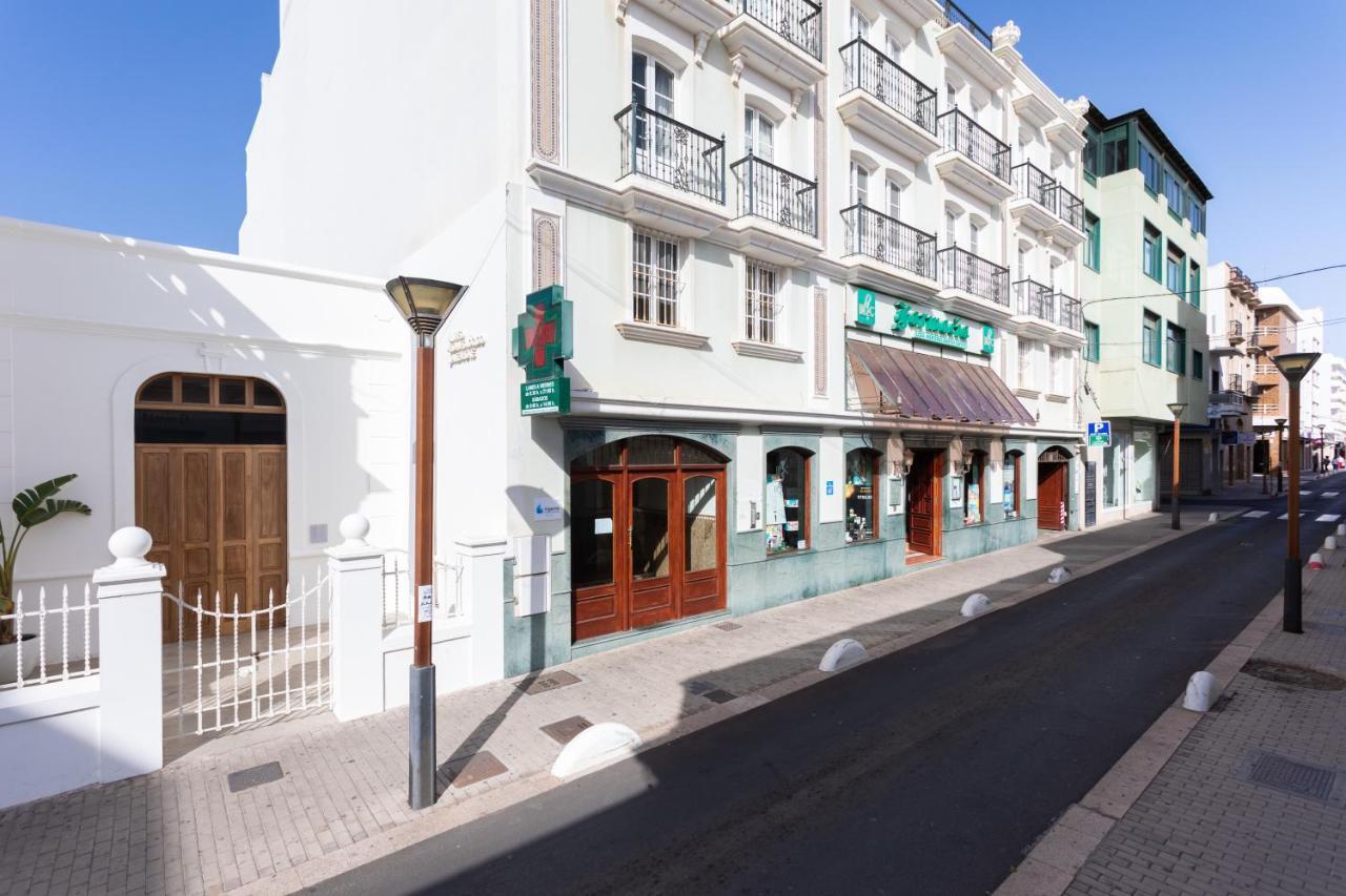 Rooms & Suites Loft 2E Deluxe Edition Arrecife Exterior photo
